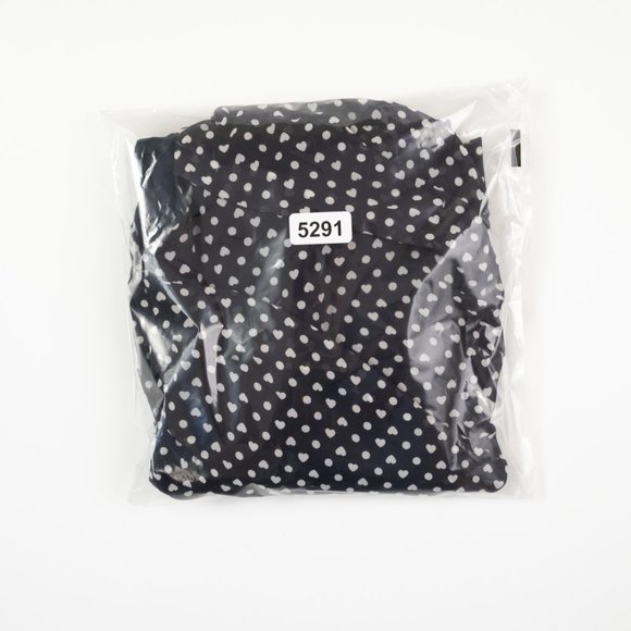 EXPRESS black & white heart print sleeveless top size M - Picture 6 of 6